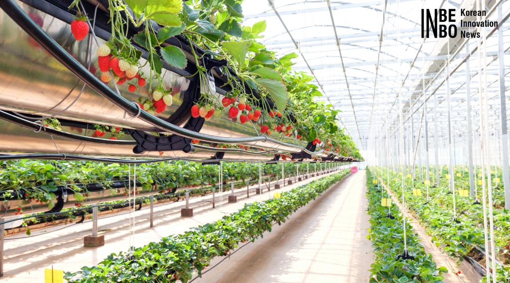 Internet of Food: Are 'Smart farms' The Future of Agriculture?