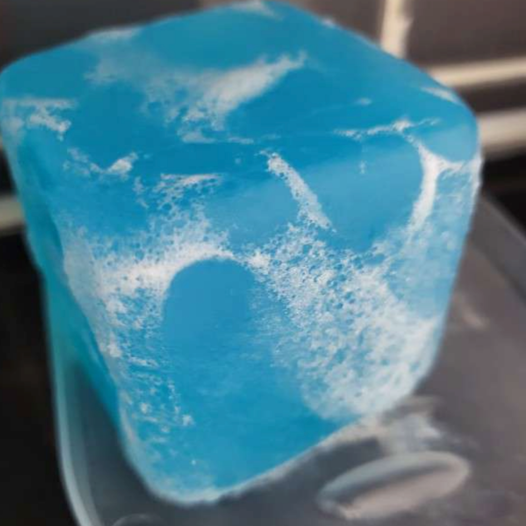 Alaska Cube Skin Cleansing and Cooling Bathing Soap